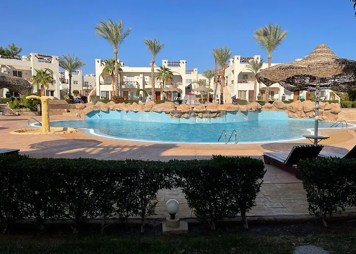 Sunny Lakes Resort
